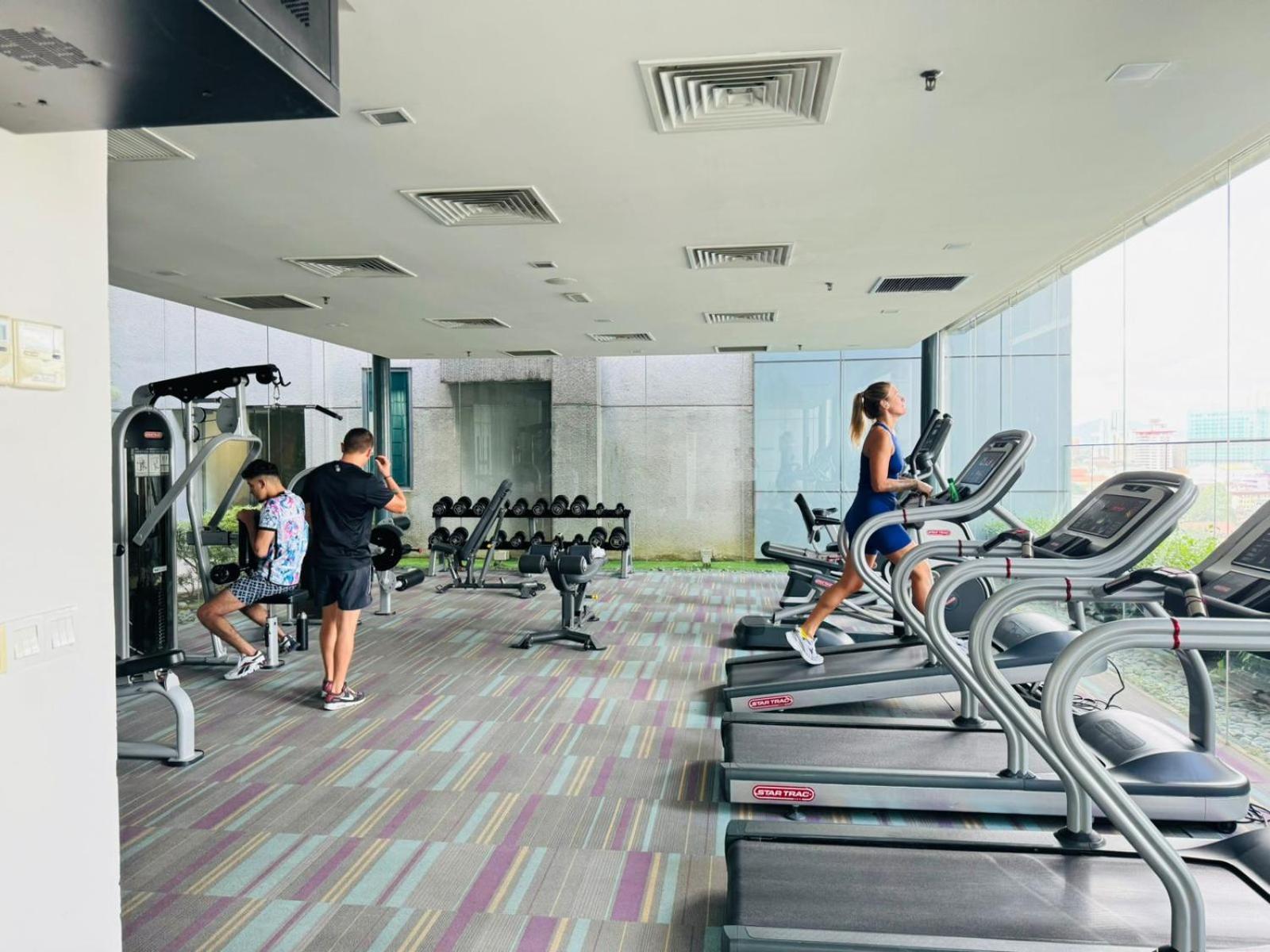 Summer Suites Klcc By Homestay กัวลาลัมเปอร์ ภายนอก รูปภาพ