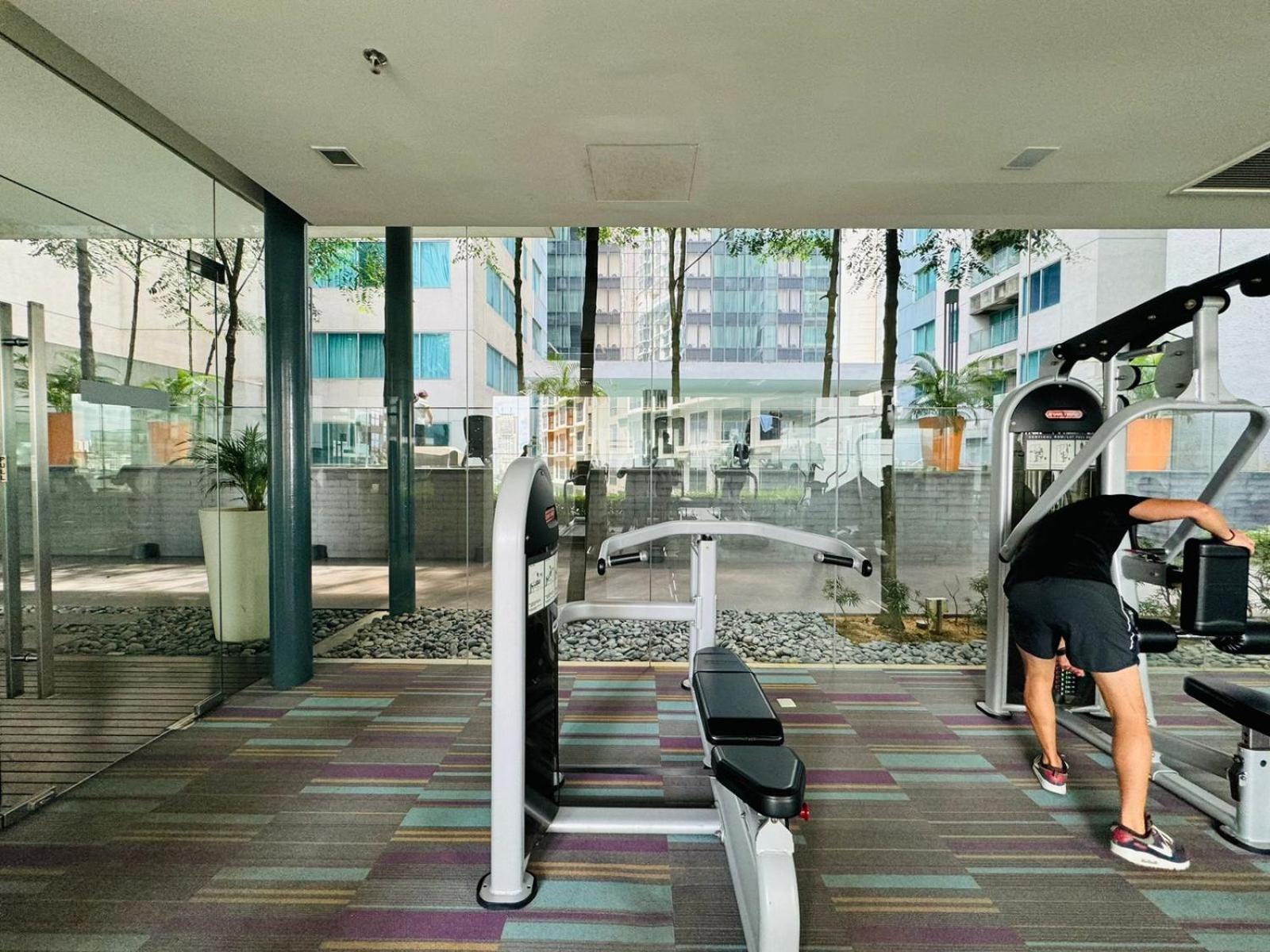 Summer Suites Klcc By Homestay กัวลาลัมเปอร์ ภายนอก รูปภาพ