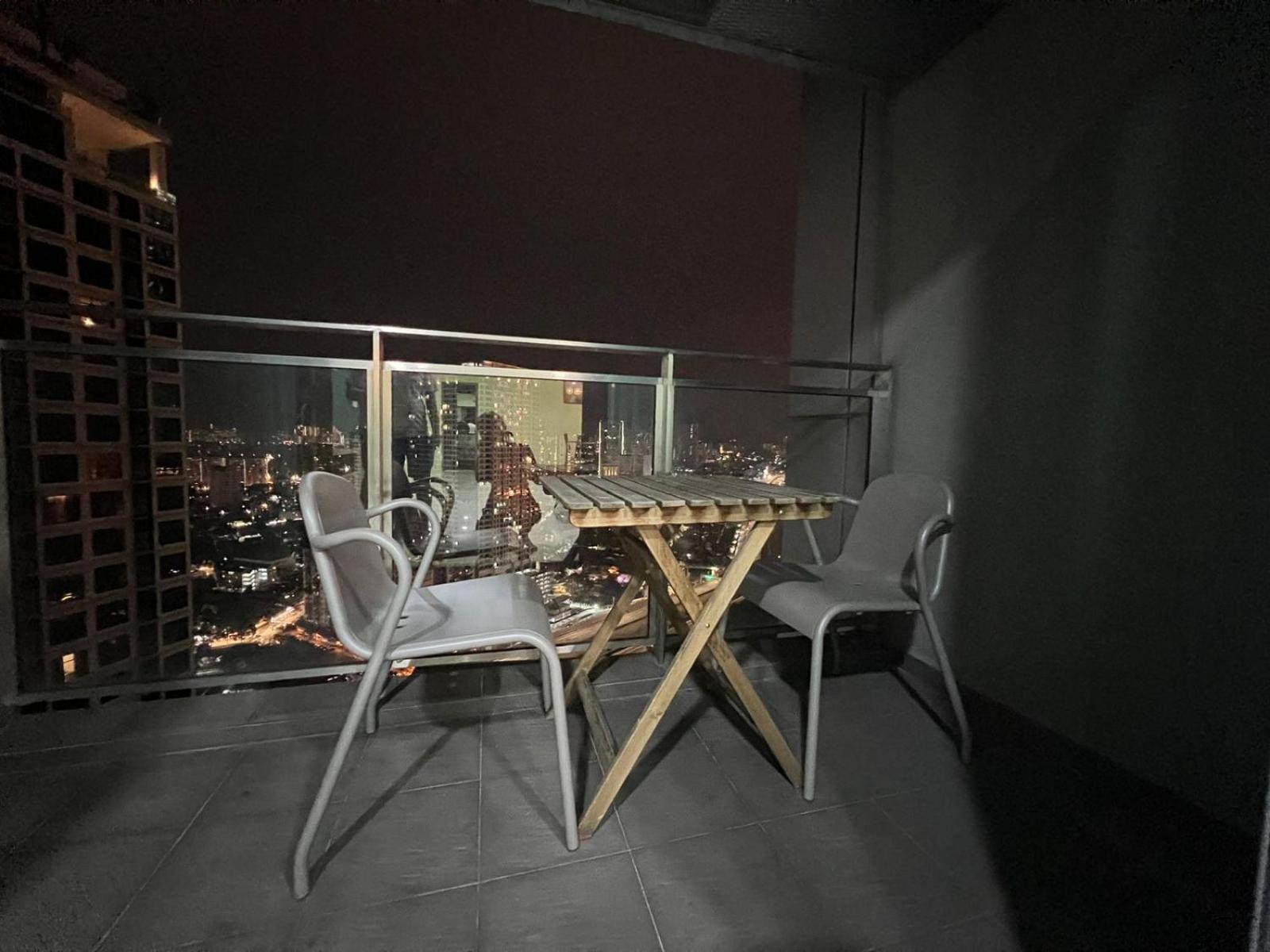 Summer Suites Klcc By Homestay กัวลาลัมเปอร์ ภายนอก รูปภาพ