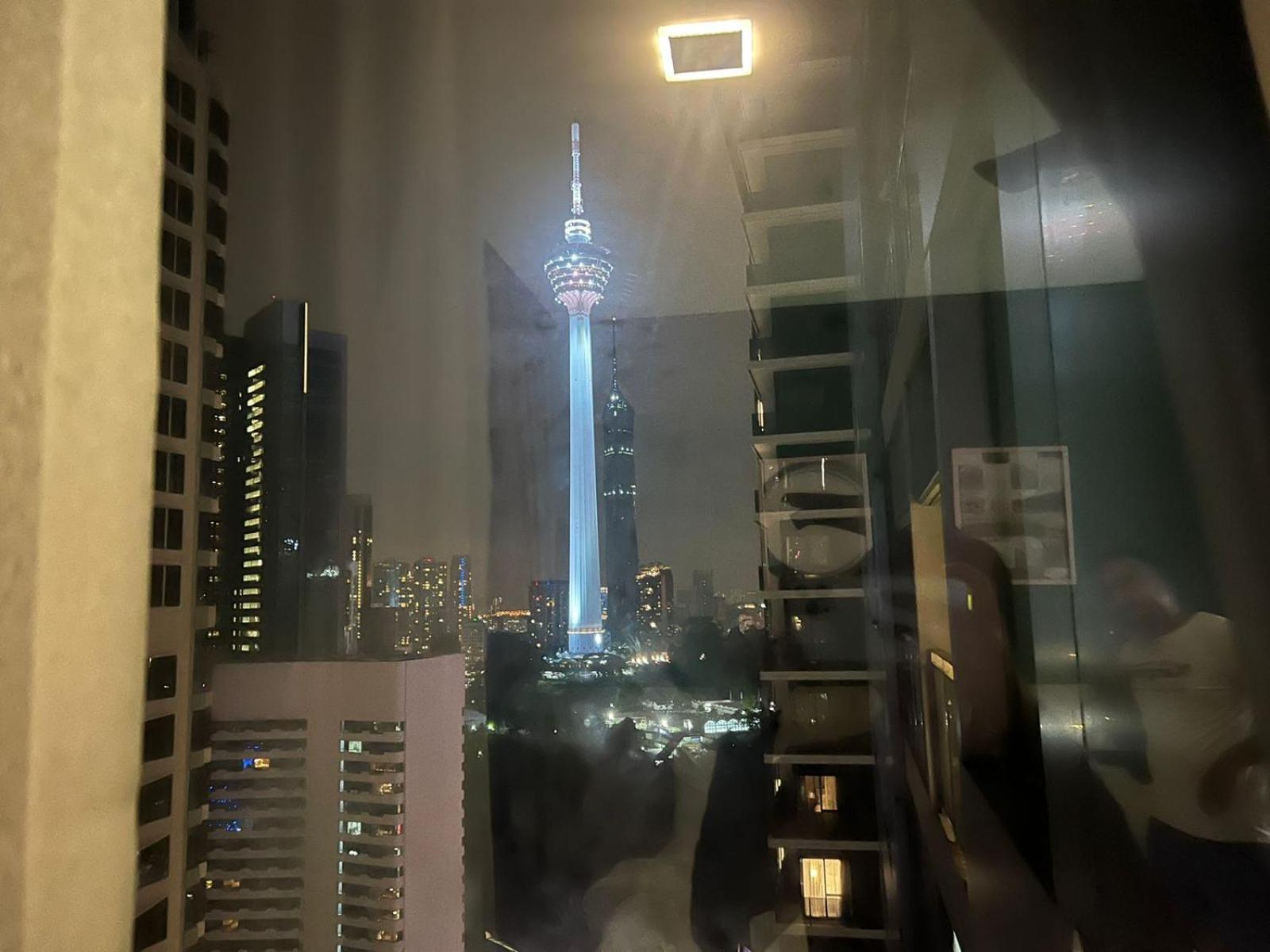 Summer Suites Klcc By Homestay กัวลาลัมเปอร์ ภายนอก รูปภาพ