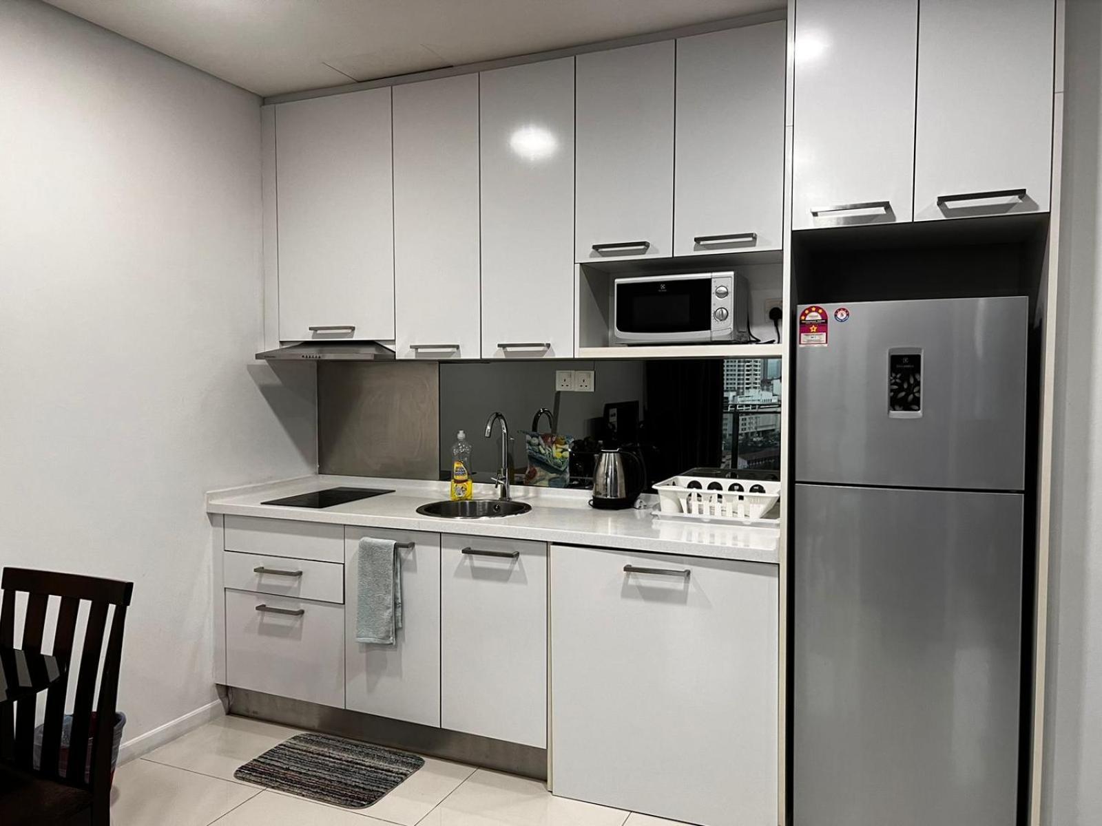 Summer Suites Klcc By Homestay กัวลาลัมเปอร์ ภายนอก รูปภาพ